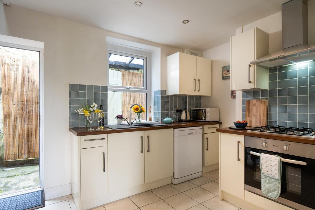 Windy Ridge Terrace With Beautiful Sea Views, North Wales Coast Villa Old Colwyn Eksteriør bilde