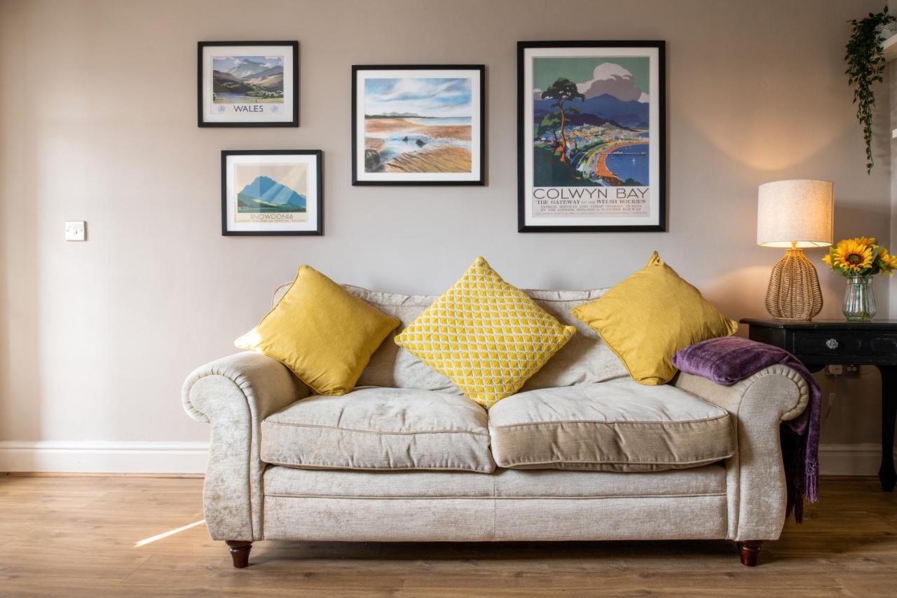 Windy Ridge Terrace With Beautiful Sea Views, North Wales Coast Villa Old Colwyn Eksteriør bilde