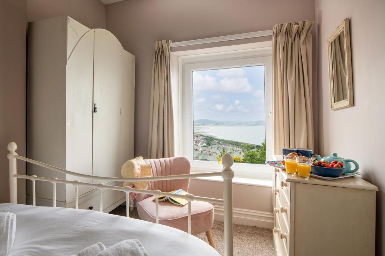 Windy Ridge Terrace With Beautiful Sea Views, North Wales Coast Villa Old Colwyn Eksteriør bilde